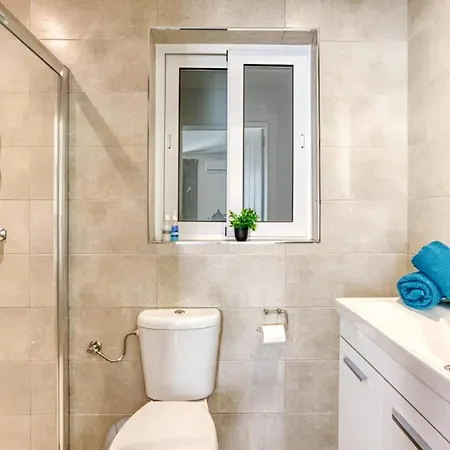 Апартаменты Bright & Spacious 3 Bedroom Close To Seafront