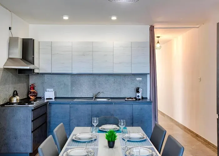 Apartment Bright & Spacious 3 Bedroom Close To Seafront Marsaskala