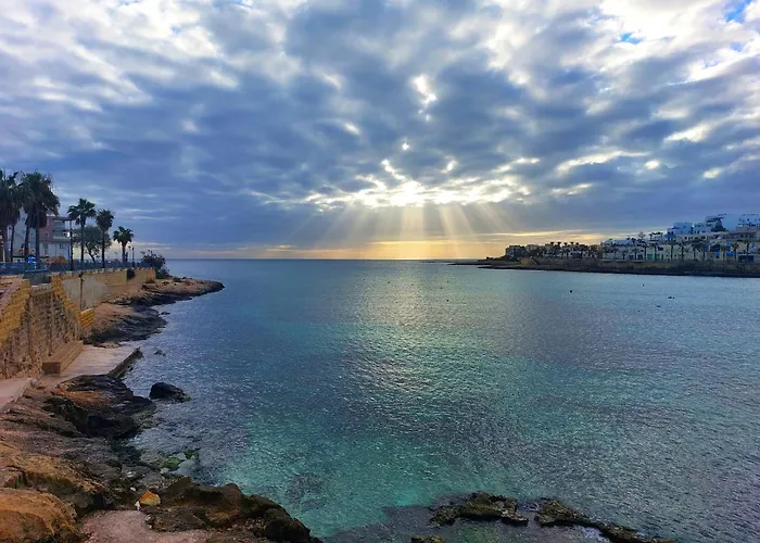 Apartament Bright & Spacious 3 Bedroom Close To Seafront Marsaskala