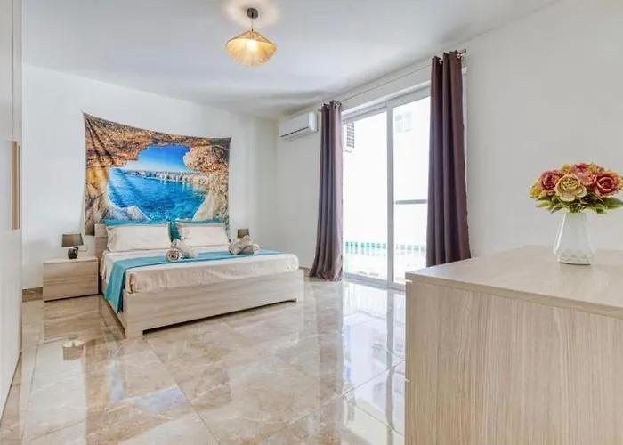 Apartament Bright & Spacious 3 Bedroom Close To Seafront Marsaskala